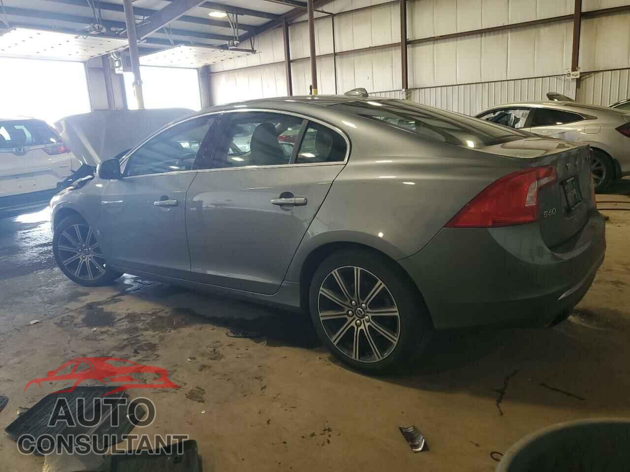 VOLVO S60 2018 - LYV402TK3JB173011