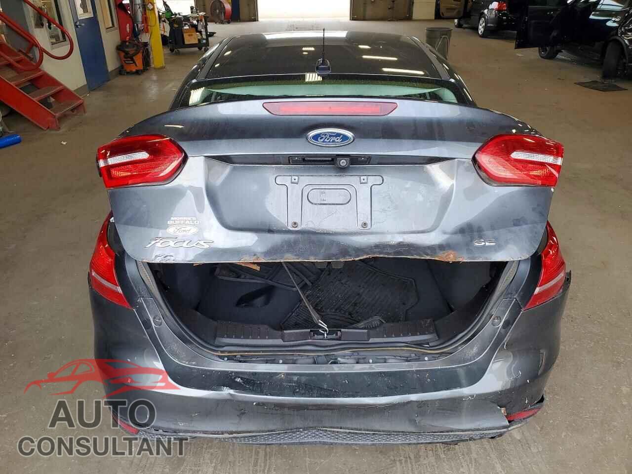 FORD FOCUS 2017 - 1FADP3F25HL222847