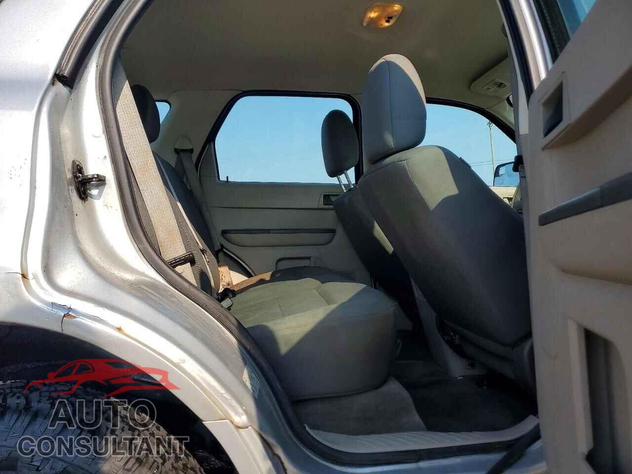 FORD ESCAPE 2011 - 1FMCU0C75BKC21882