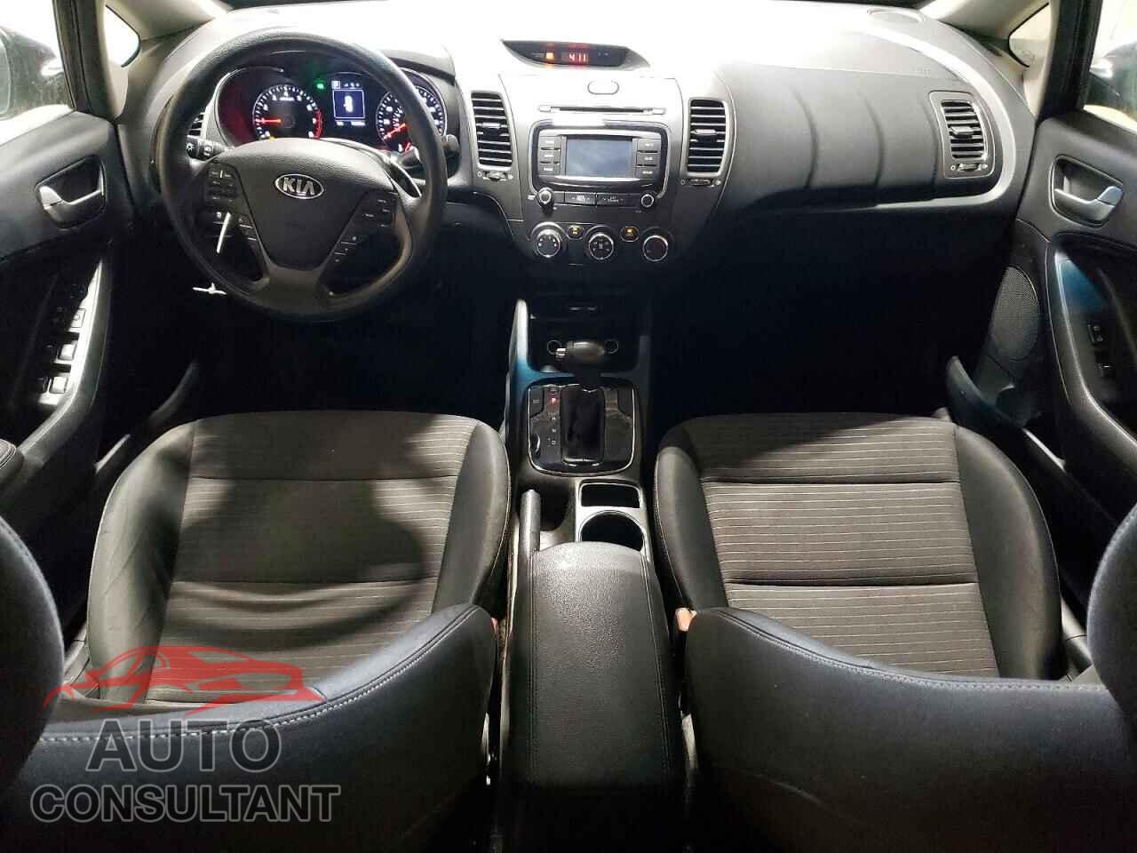KIA FORTE 2017 - 3KPFL4A78HE120751