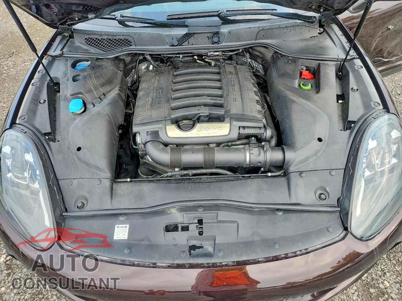 PORSCHE CAYENNE 2018 - WP1AA2A29JKA03464