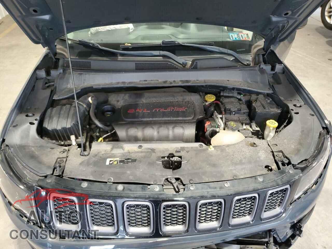 JEEP COMPASS 2018 - 3C4NJDDB1JT457751
