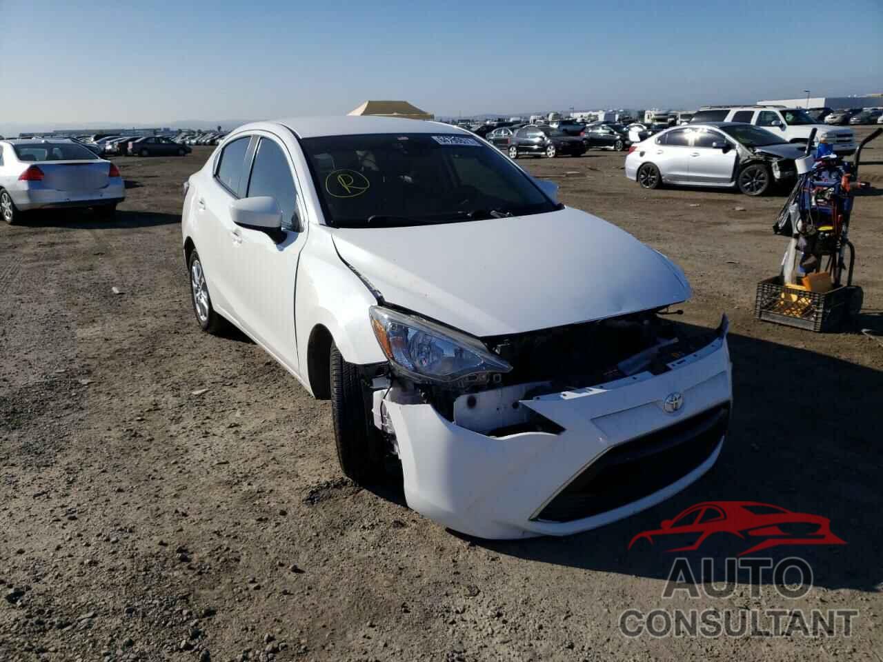 TOYOTA YARIS 2017 - 3MYDLBYV2HY168326