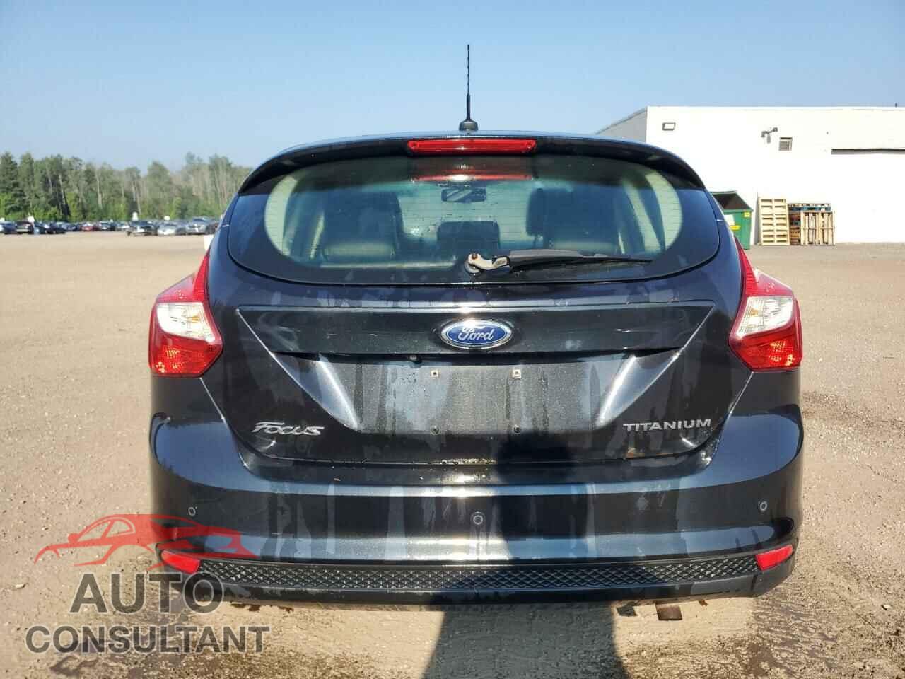 FORD FOCUS 2012 - 1FAHP3N23CL350015