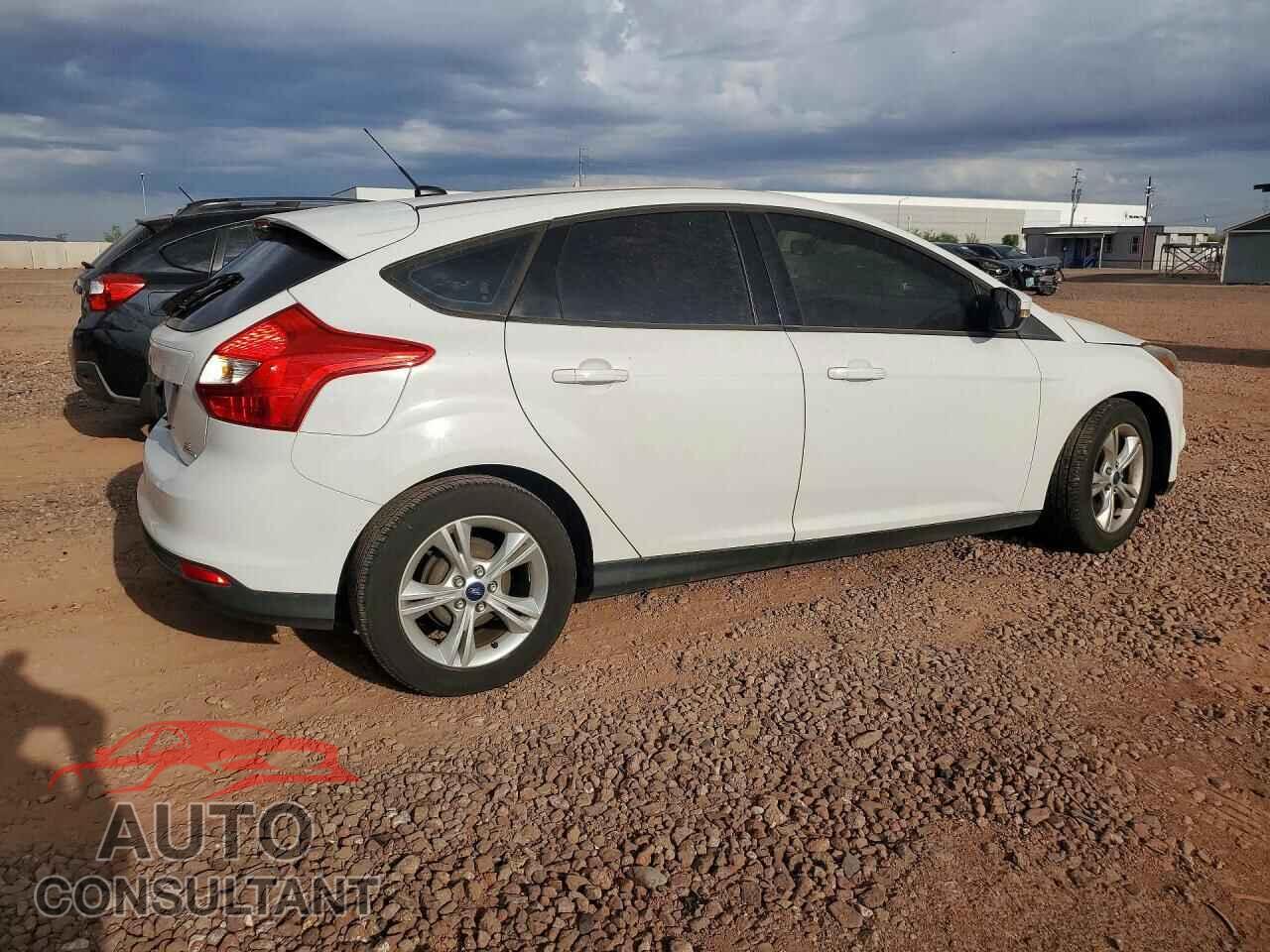 FORD FOCUS 2014 - 1FADP3K21EL390664