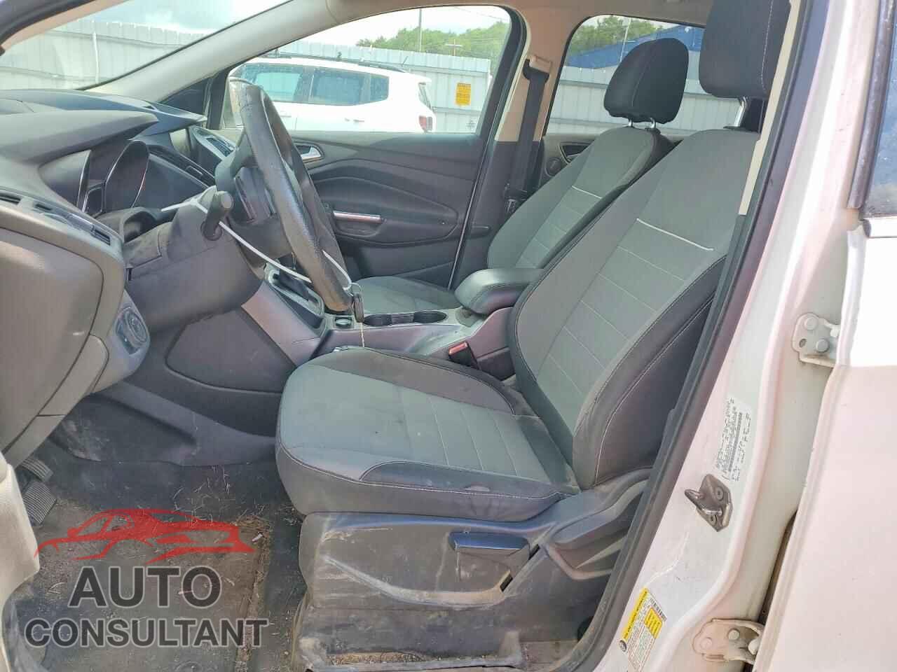 FORD ESCAPE 2013 - 1FMCU9G97DUD42131