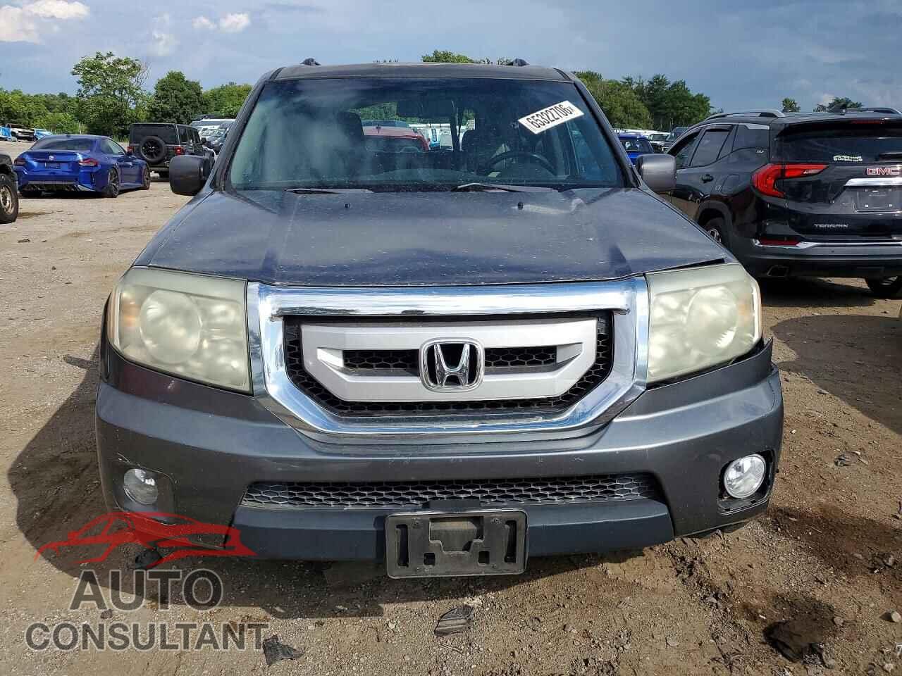 HONDA PILOT 2011 - 5FNYF4H59BB015092