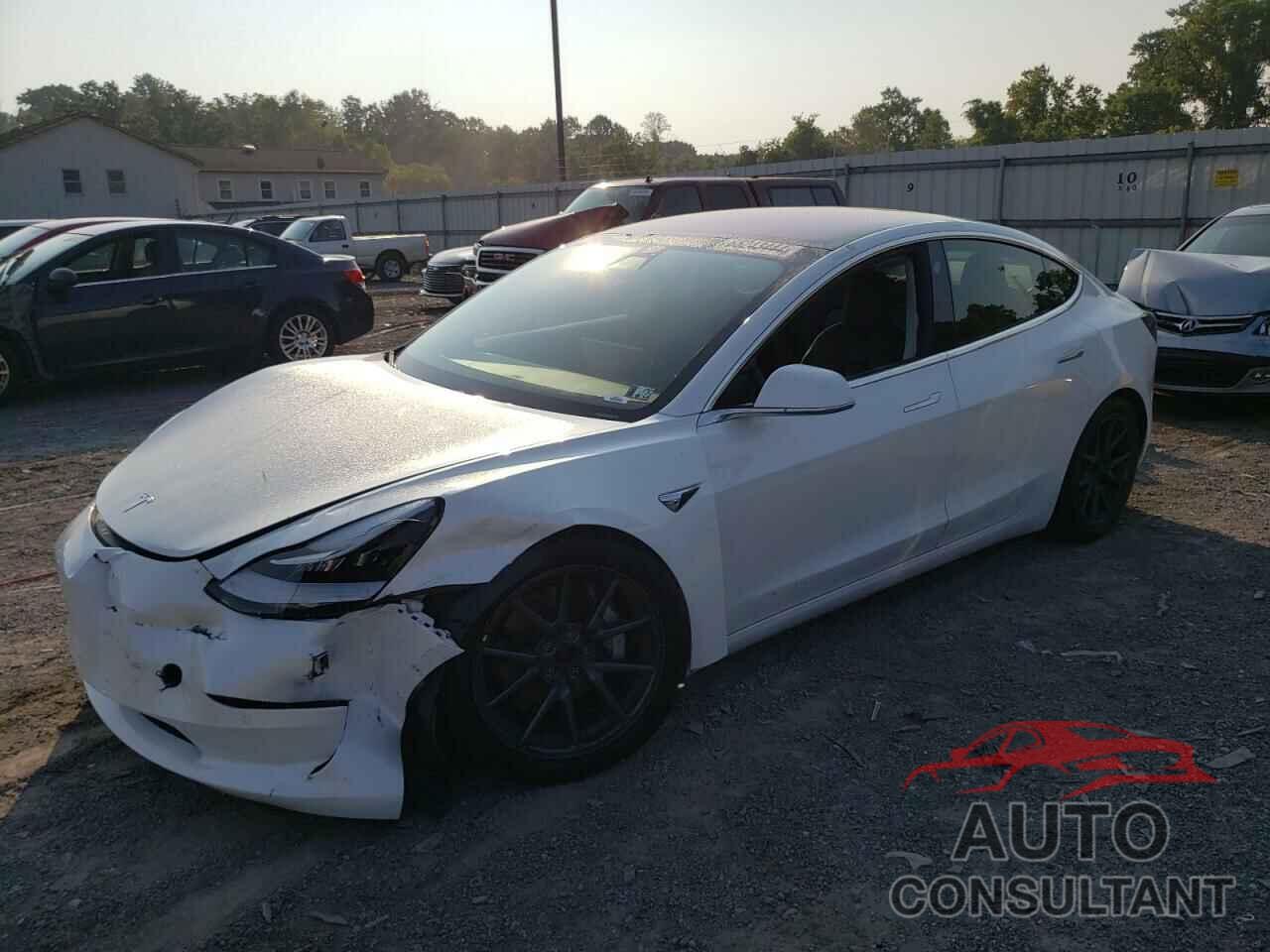 TESLA MODEL 3 2018 - 5YJ3E1EB2JF055082