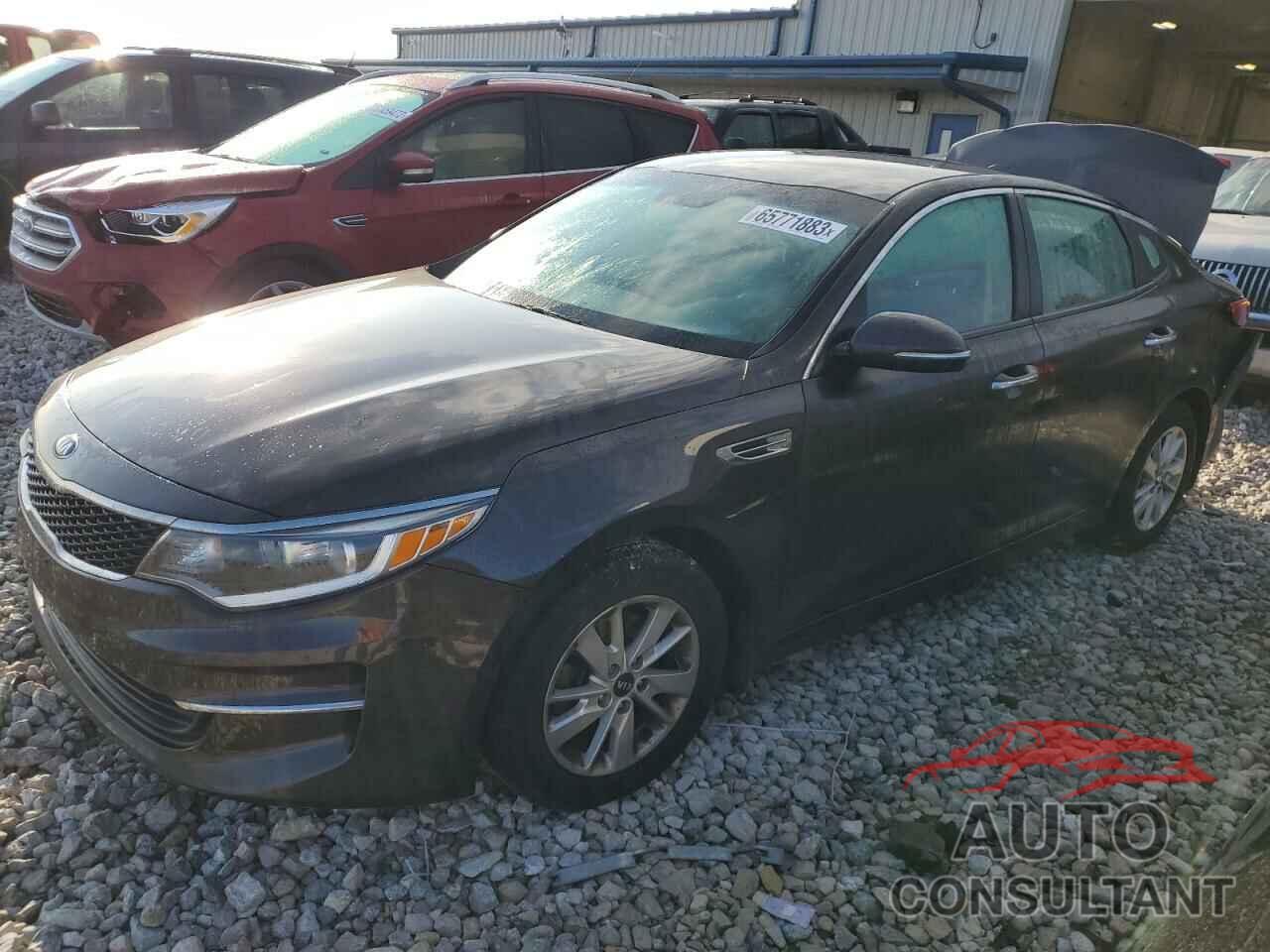 KIA OPTIMA 2018 - KNAGT4L30J5235888