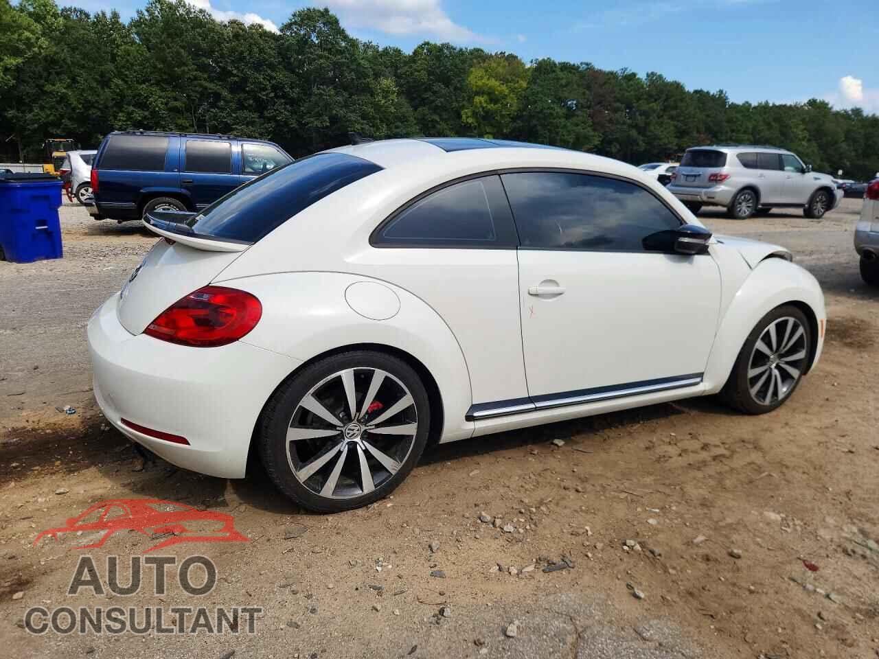 VOLKSWAGEN BEETLE 2012 - 3VW467AT3CM649727