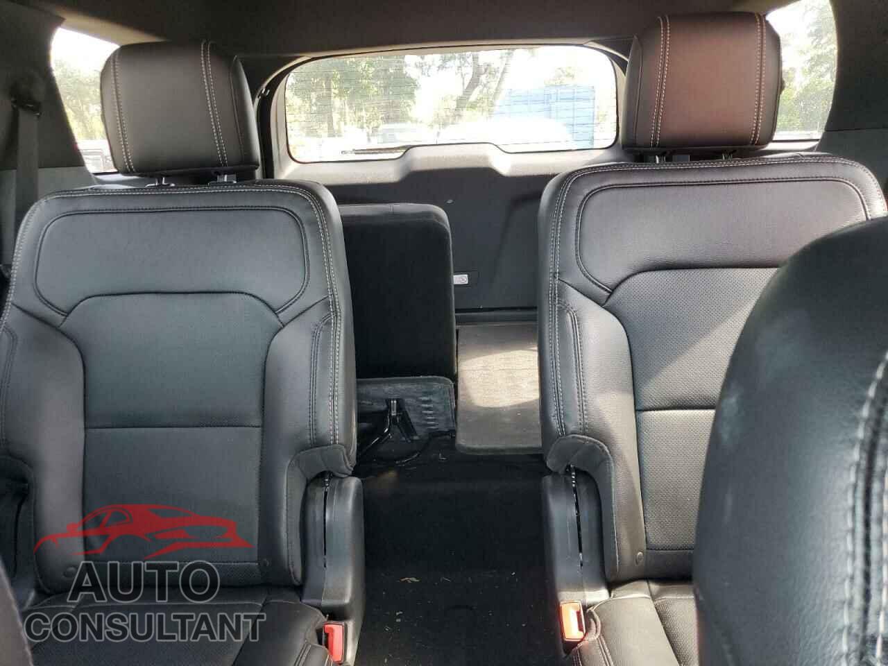 FORD EXPLORER 2018 - 1FM5K8F87JGB16490