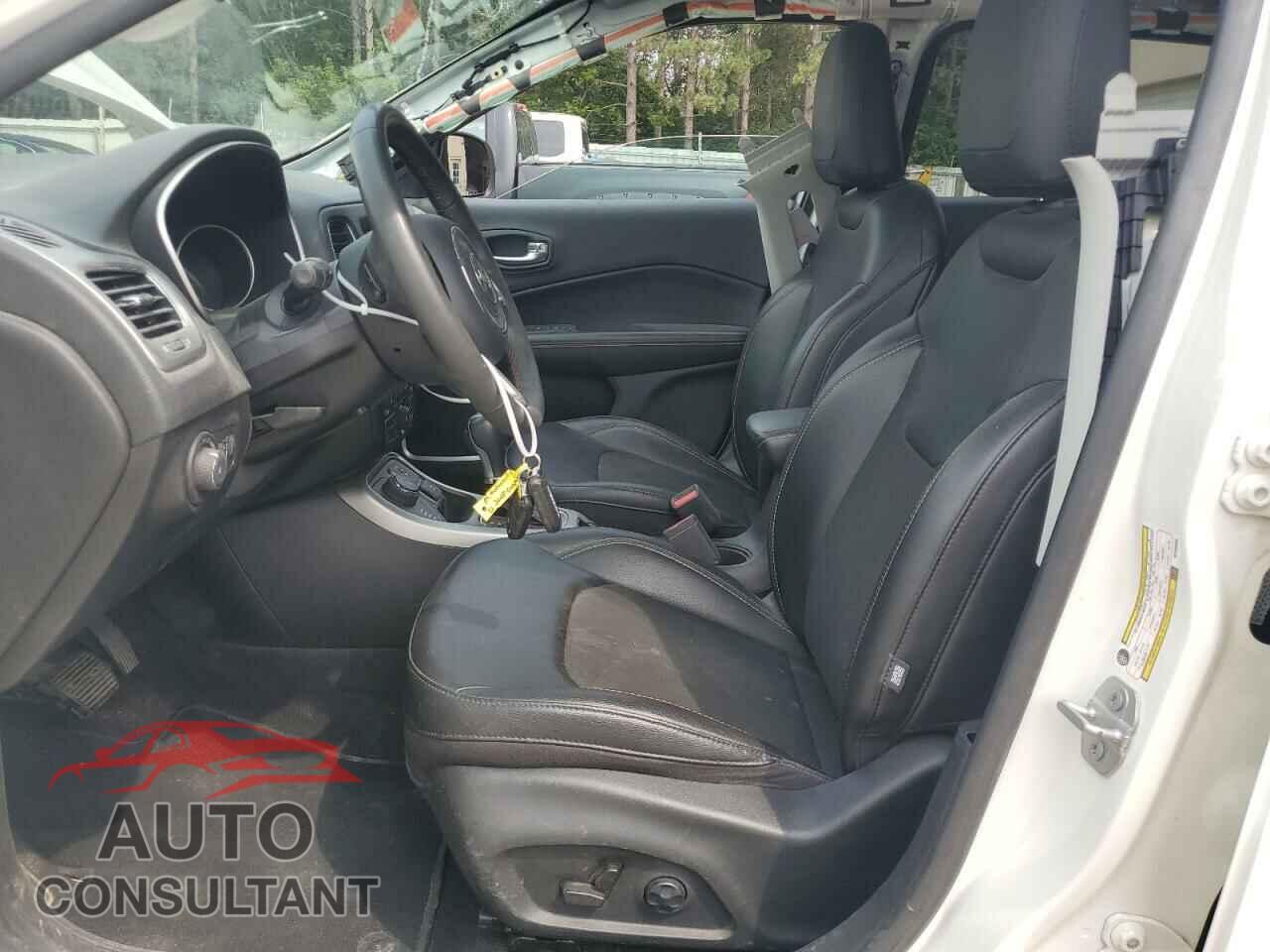 JEEP COMPASS 2021 - 3C4NJDBB1MT588265