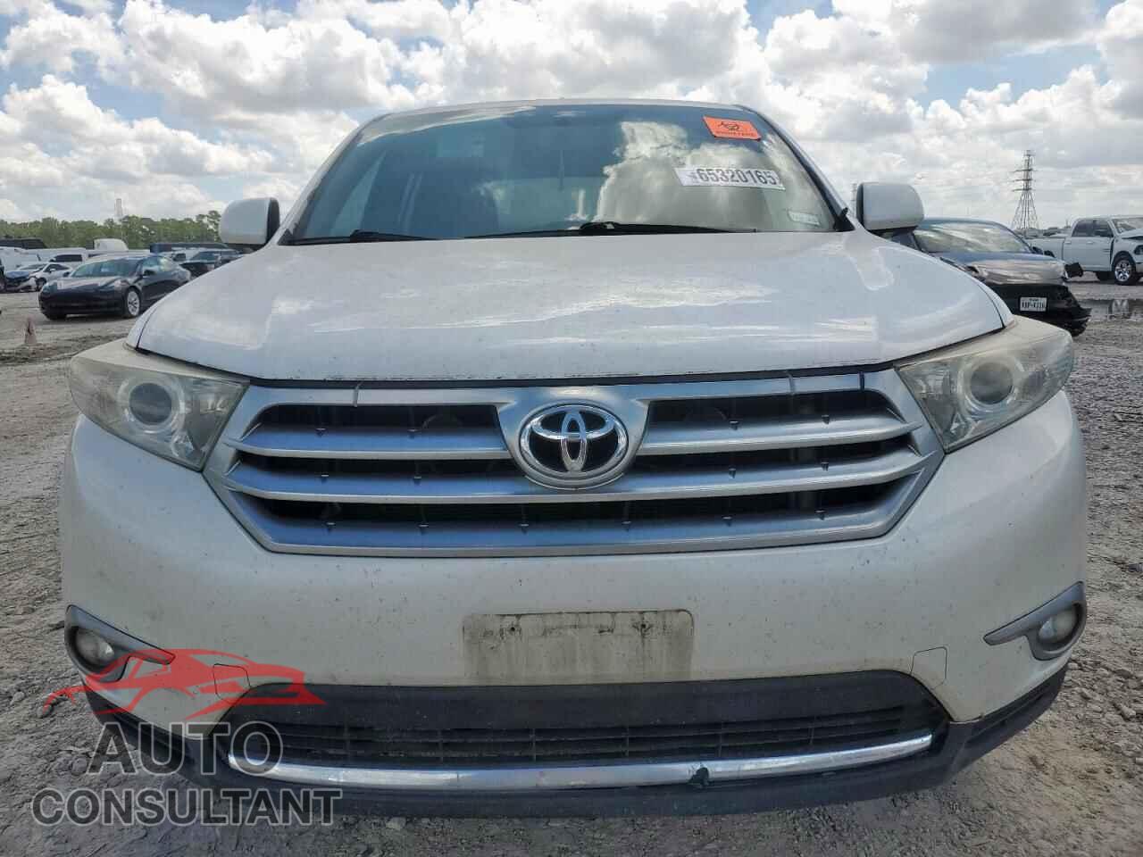 TOYOTA HIGHLANDER 2013 - 5TDDK3EH5DS239588