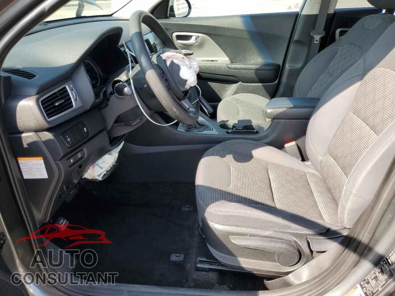 KIA NIRO 2017 - KNDCB3LC8H5094982