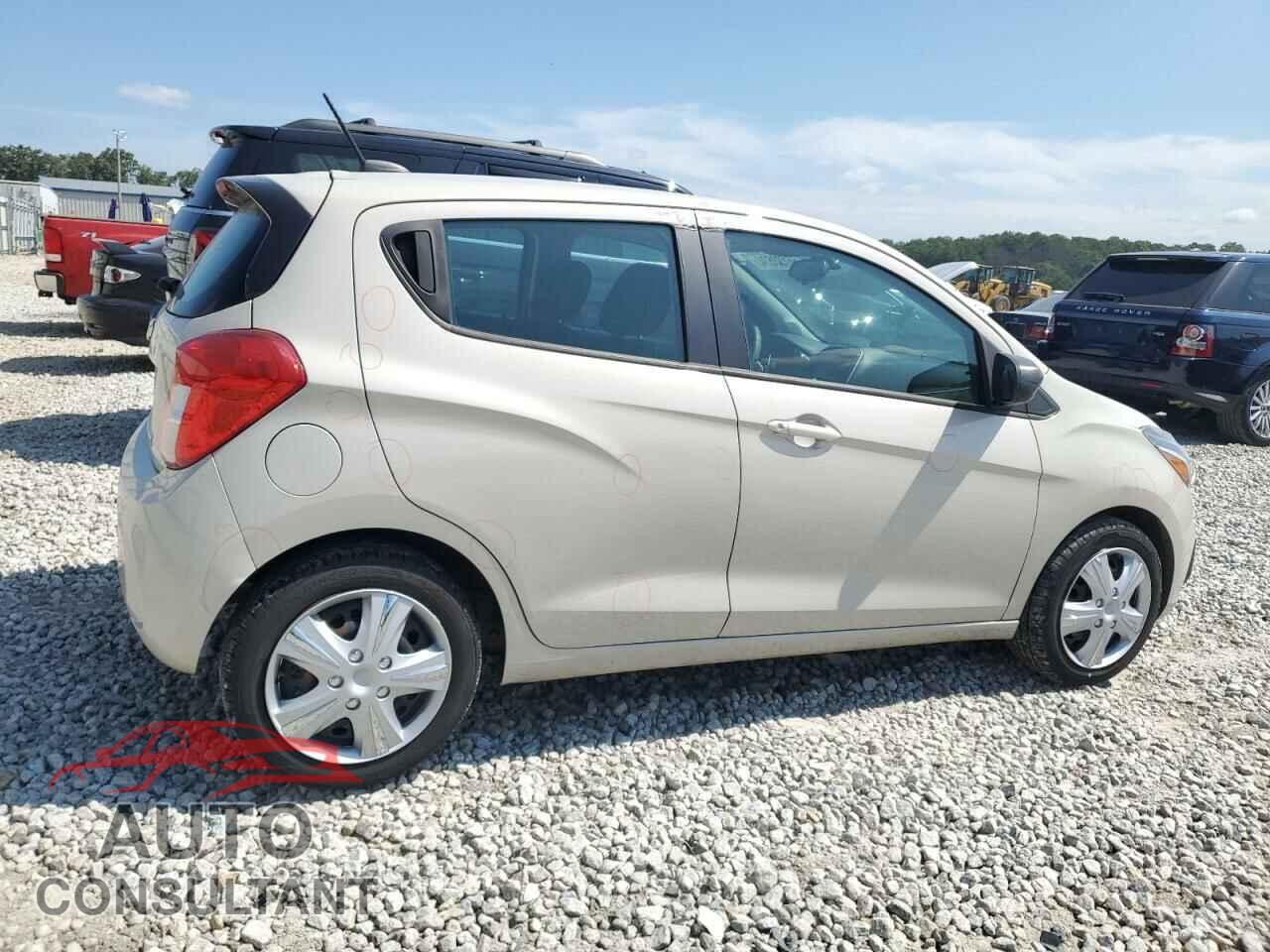 CHEVROLET SPARK 2017 - KL8CB6SA3HC768493
