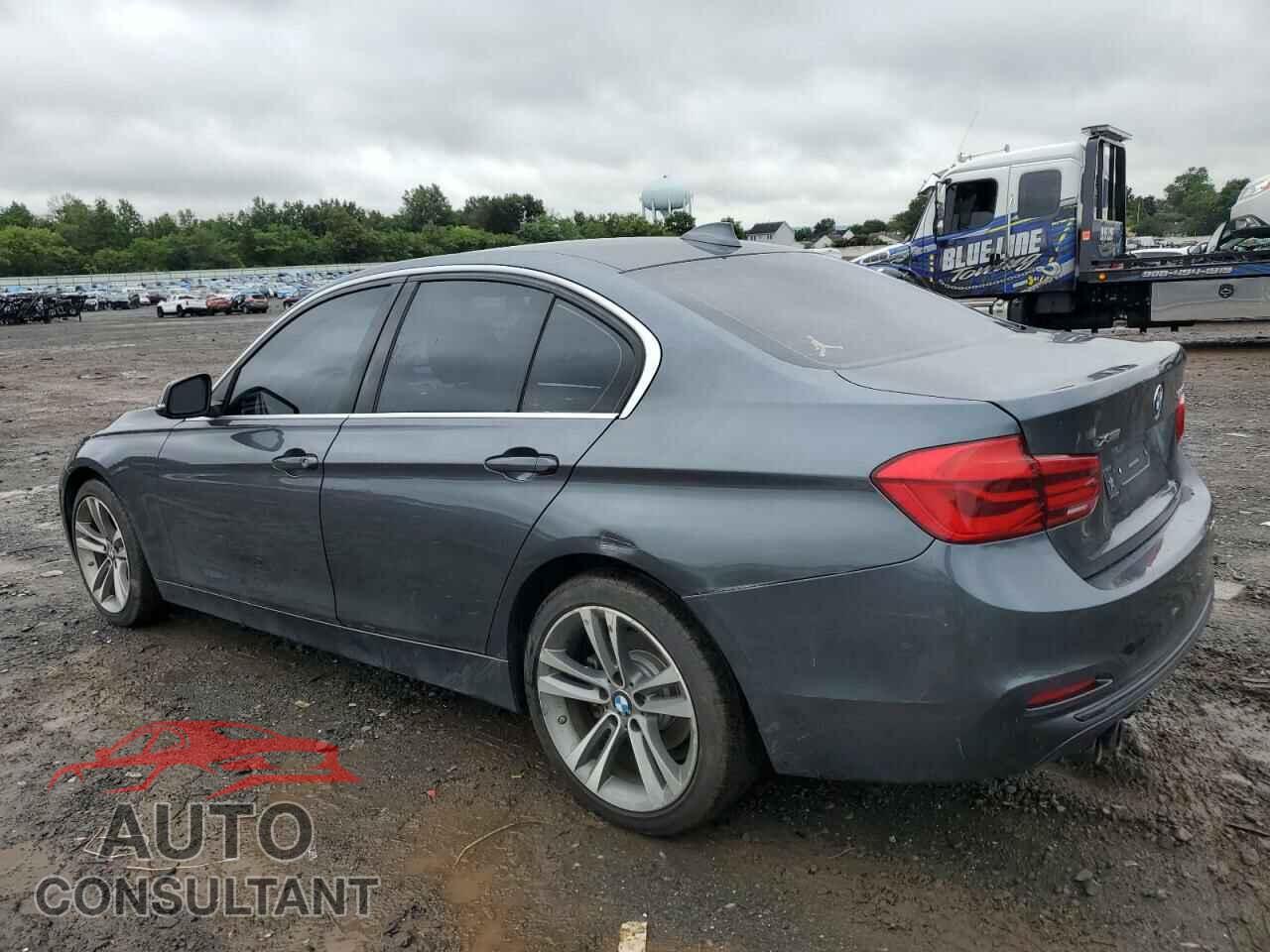 BMW 3 SERIES 2018 - WBA8D9G53JNU70196