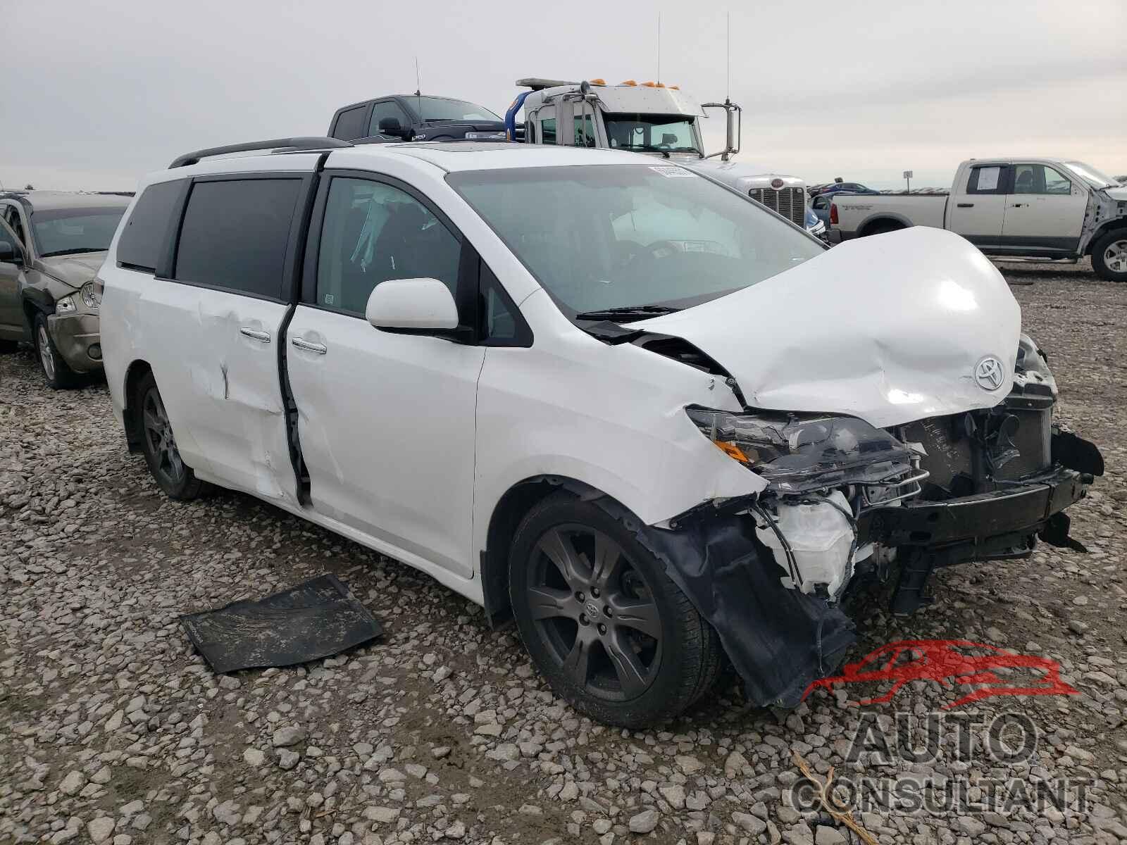 TOYOTA SIENNA 2017 - 5TDXZ3DC2HS838775