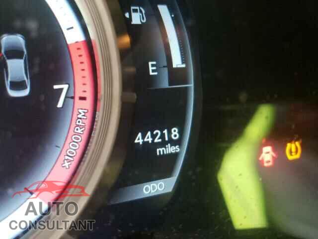 LEXUS IS 2016 - JTHCE1D24G5011062