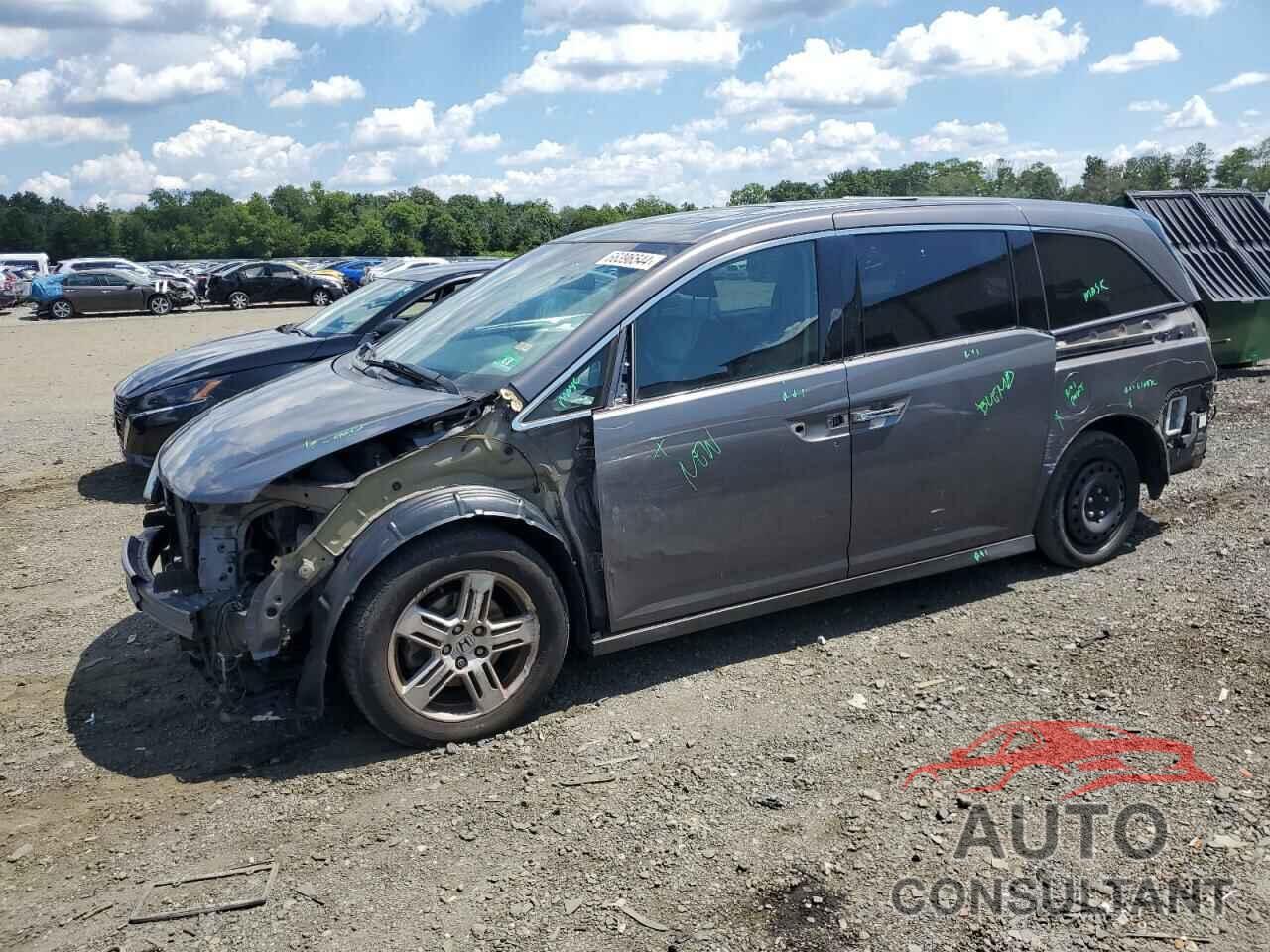 HONDA ODYSSEY 2013 - 5FNRL5H90DB022523