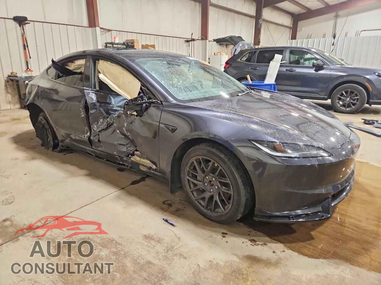 TESLA MODEL 3 2024 - 5YJ3E1EB1RF812131