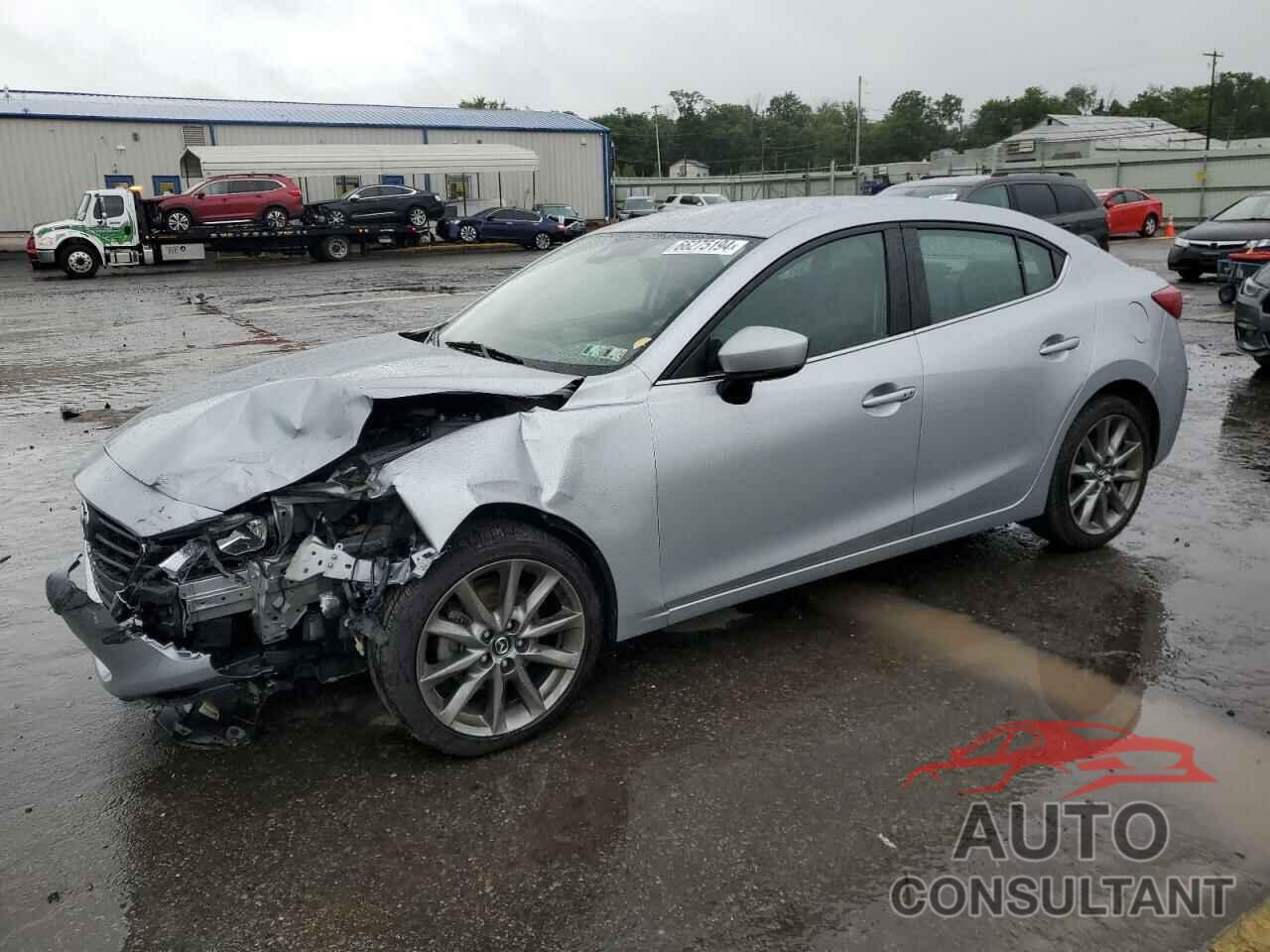 MAZDA 3 2018 - 3MZBN1V37JM242542