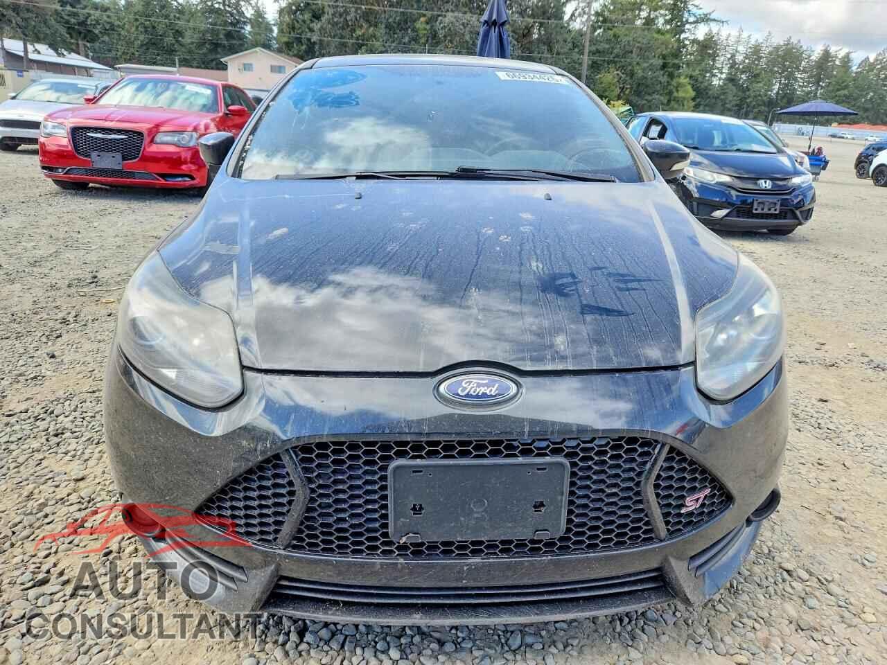 FORD FOCUS 2013 - 1FADP3L96DL165666