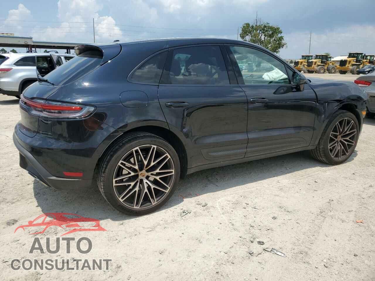 PORSCHE MACAN BASE 2024 - WP1AA2A53RLB00336