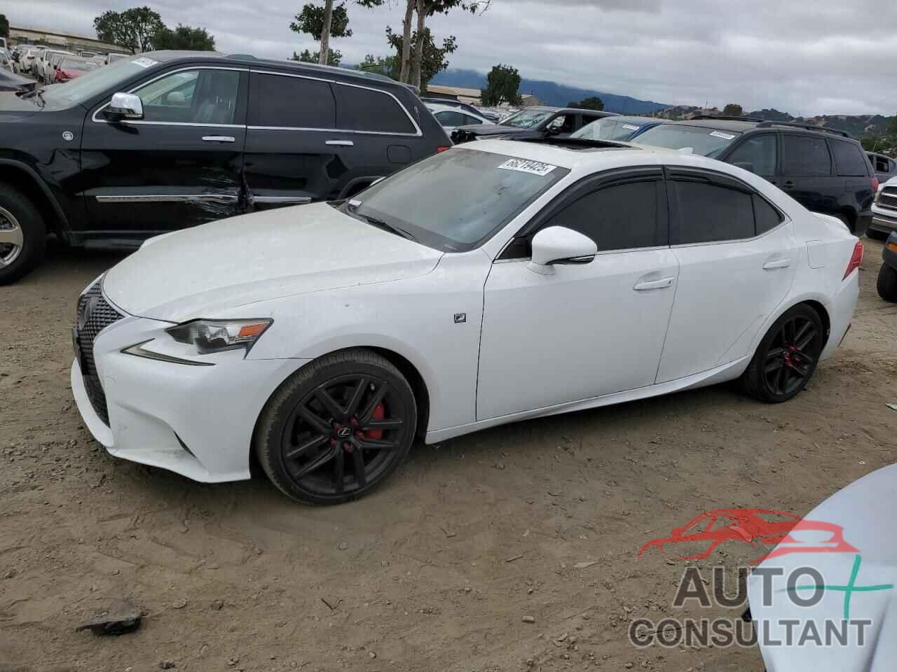 LEXUS IS 2015 - JTHBE1D27F5022020