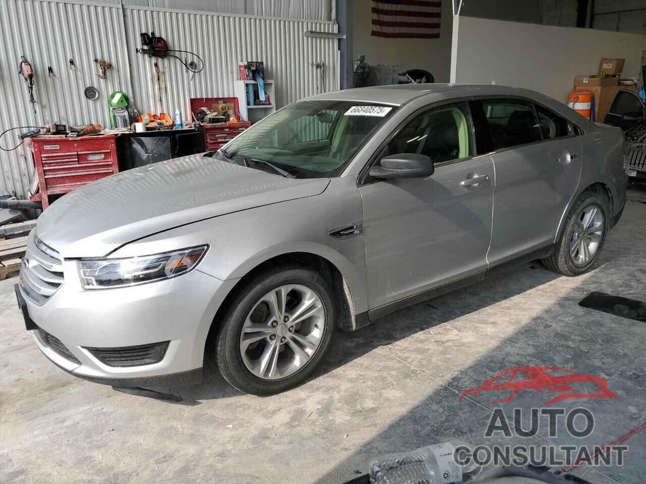 FORD TAURUS 2015 - 1FAHP2D81FG132054