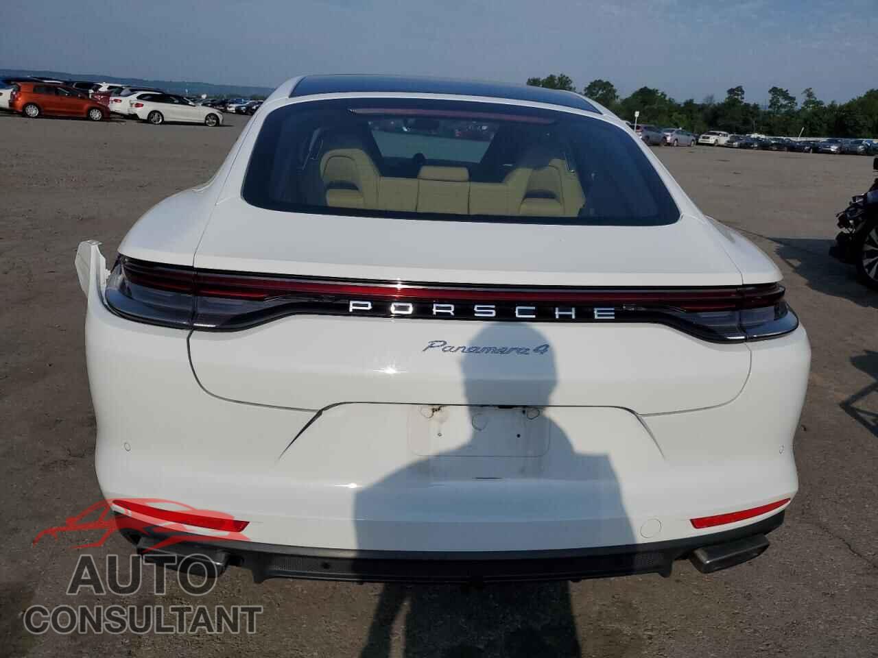 PORSCHE PANAMERA 2021 - WP0AJ2A7XML113984