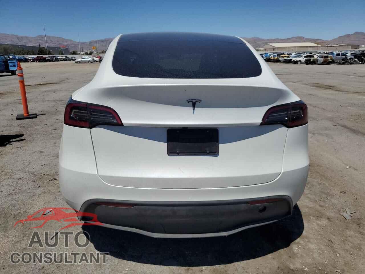TESLA MODEL Y 2025 - 7SAYGDED9SF260437