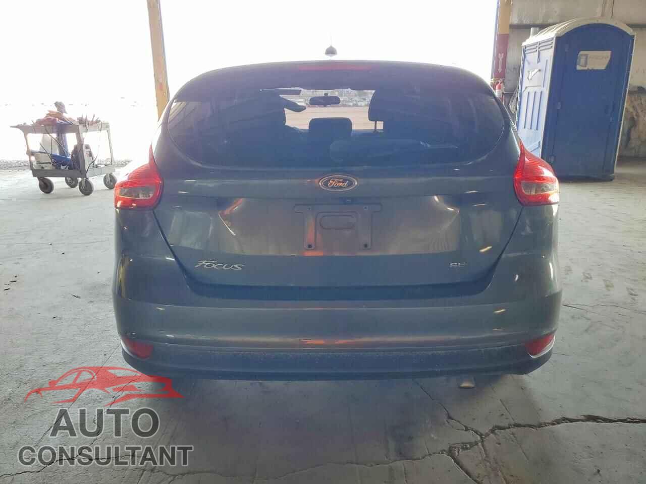 FORD FOCUS 2017 - 1FADP3K29HL216572