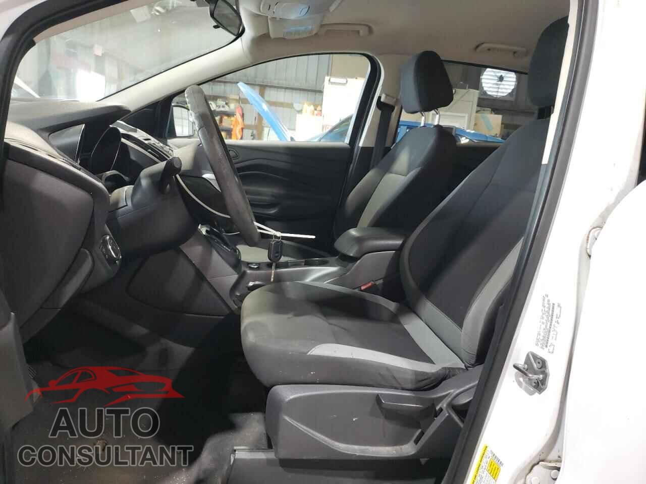 FORD ESCAPE 2013 - 1FMCU0F7XDUD88046