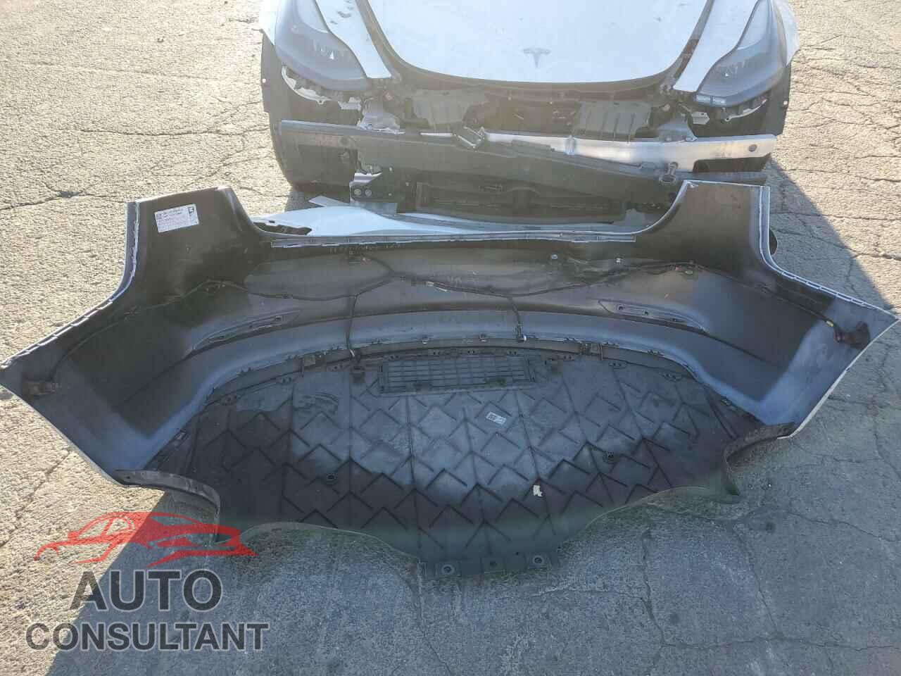 TESLA MODEL 3 2021 - 5YJ3E1EC9MF875334