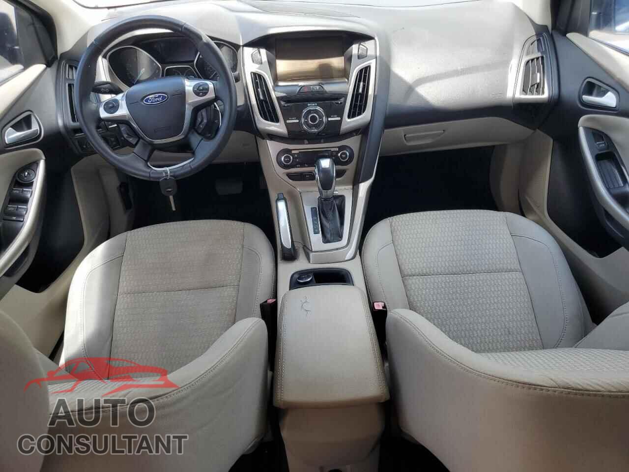 FORD FOCUS 2012 - 1FAHP3H24CL478663