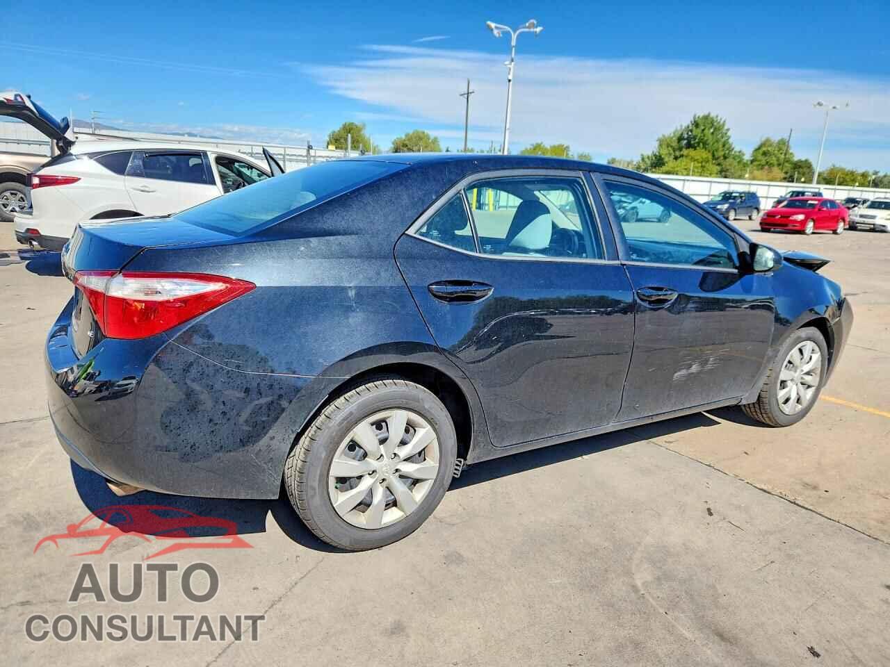 TOYOTA COROLLA 2015 - 5YFBURHE4FP286564