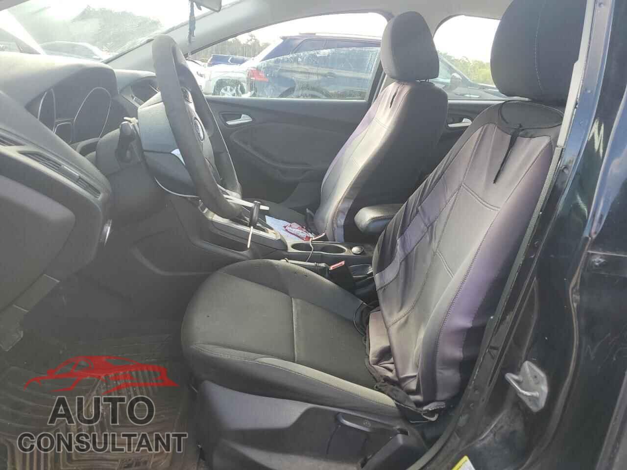 FORD FOCUS 2014 - 1FADP3F2XEL178467