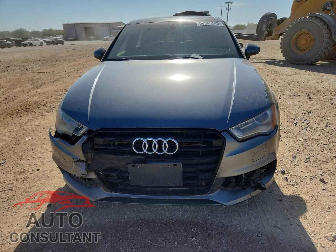 AUDI A3 2016 - WAUA7GFF5G1033341