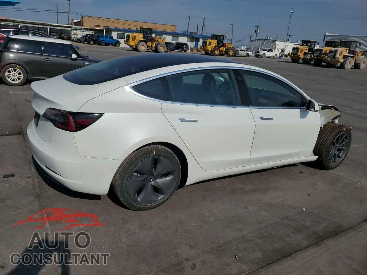TESLA MODEL 3 2020 - 5YJ3E1EA5LF706277
