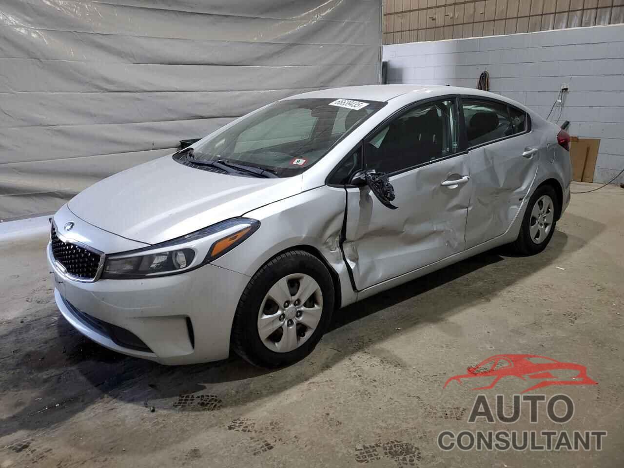 KIA FORTE 2018 - 3KPFK4A71JE168858