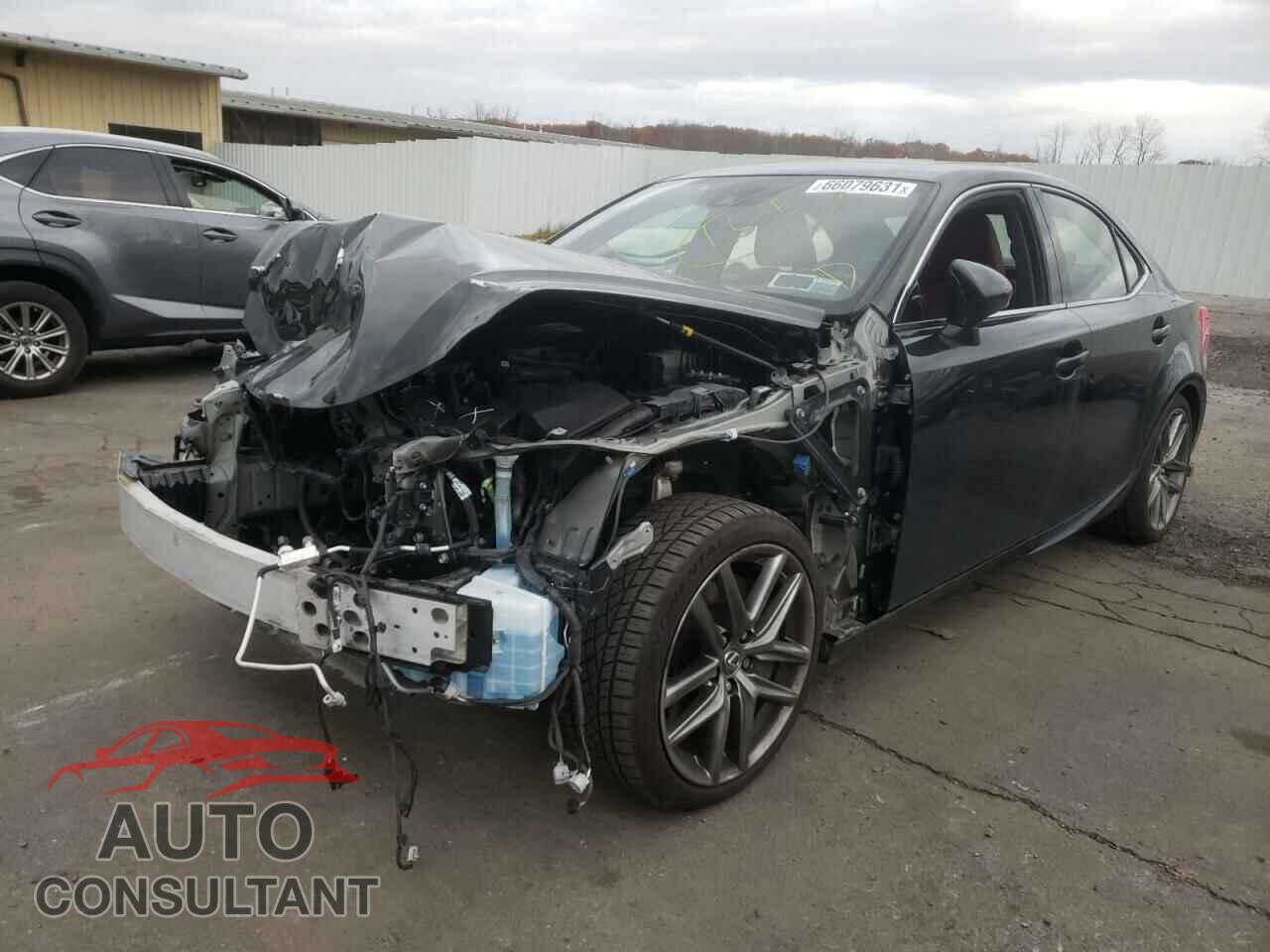 LEXUS IS 2018 - JTHC81D25J5030766