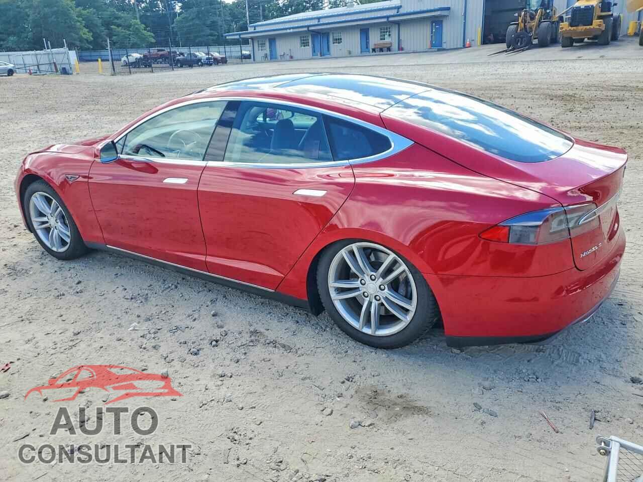 TESLA MODEL S 2013 - 5YJSA1CN3DFP09760