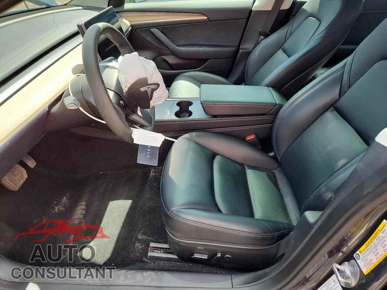 TESLA MODEL 3 2023 - 5YJ3E1EA0PF686591