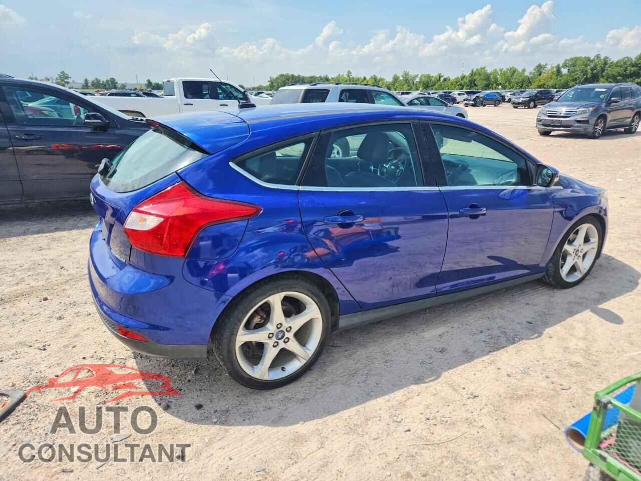 FORD FOCUS 2012 - 1FAHP3N26CL320667