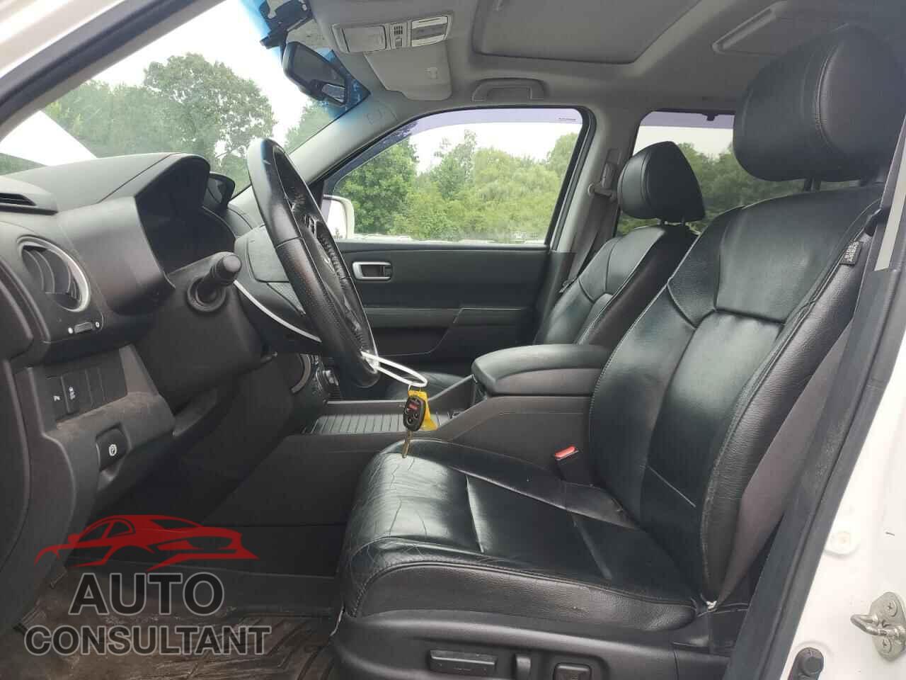 HONDA PILOT 2012 - 5FNYF4H95CB033898