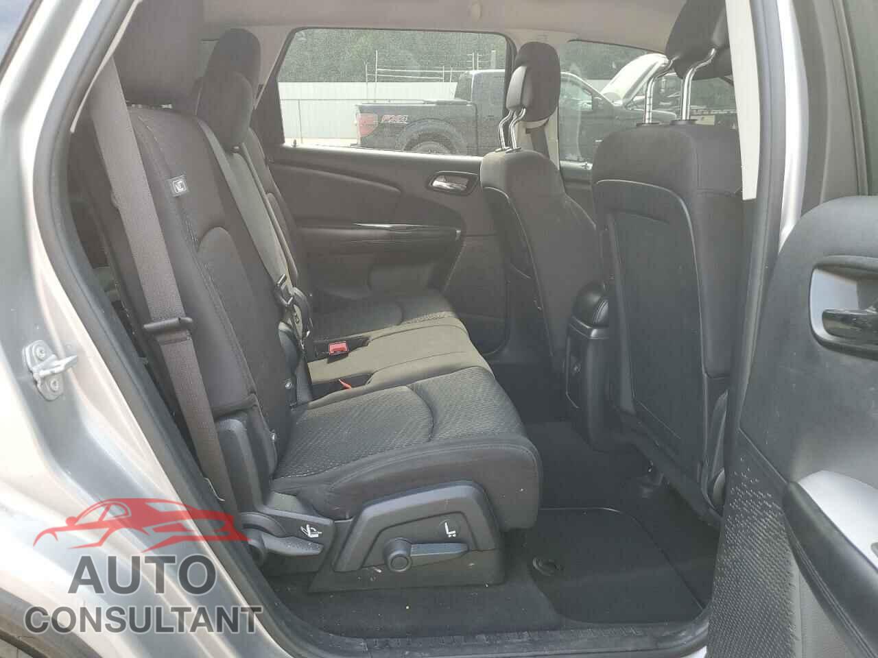DODGE JOURNEY 2017 - 3C4PDCBG8HT531928