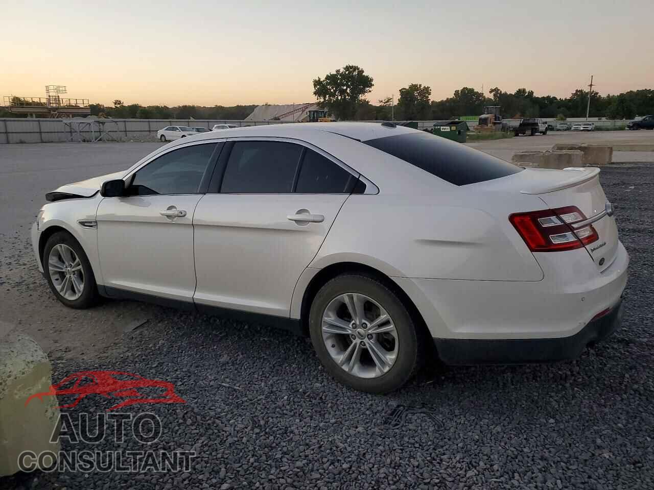 FORD TAURUS 2015 - 1FAHP2H85FG128793
