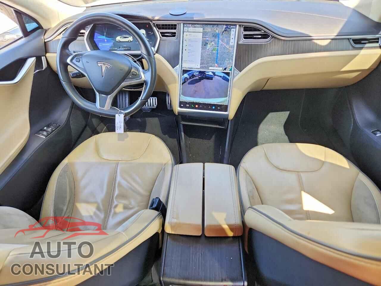 TESLA MODEL S 2013 - 5YJSA1DP2DFP16408