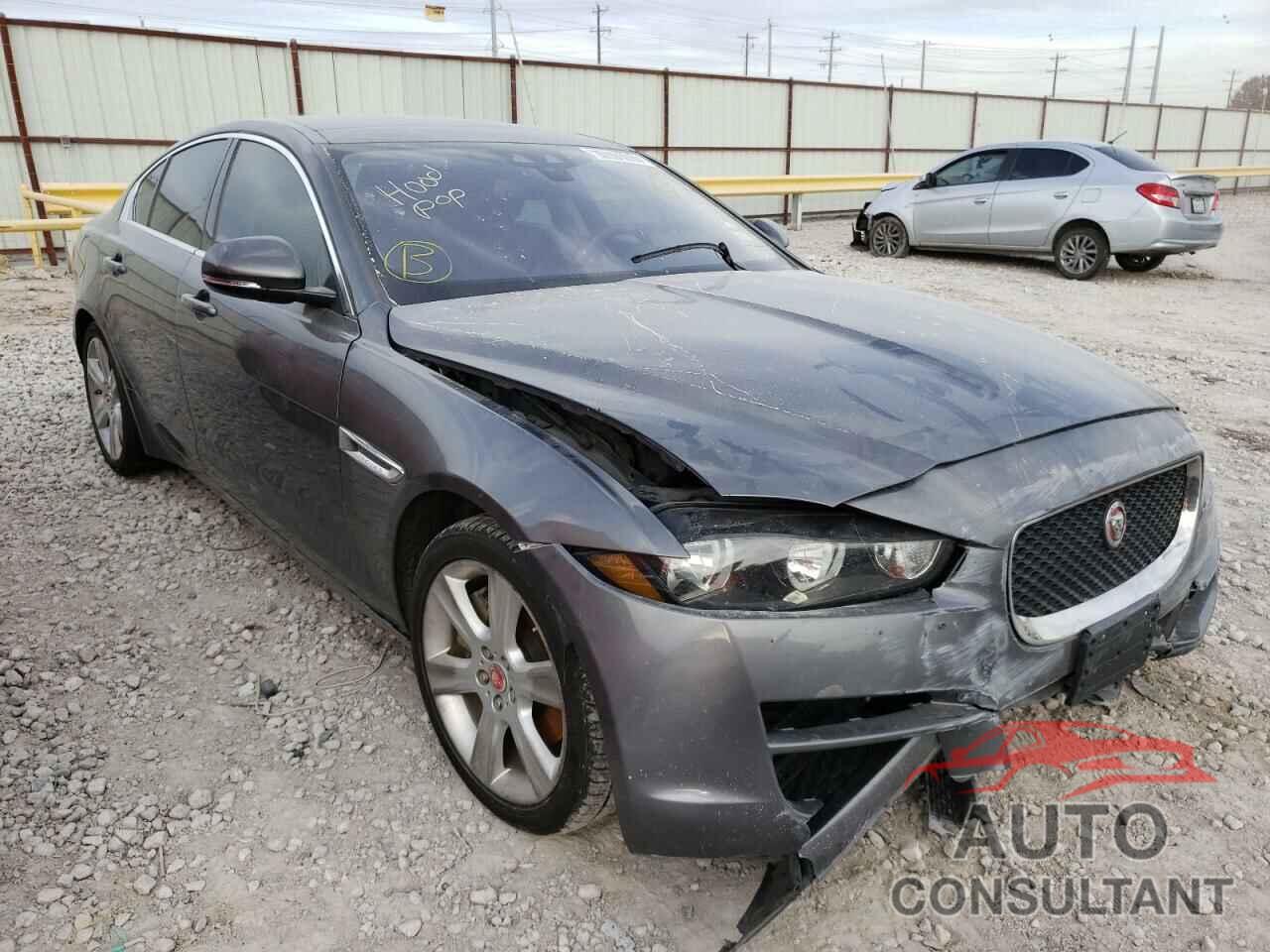 JAGUAR XE 2017 - SAJAE4BG8HA957040