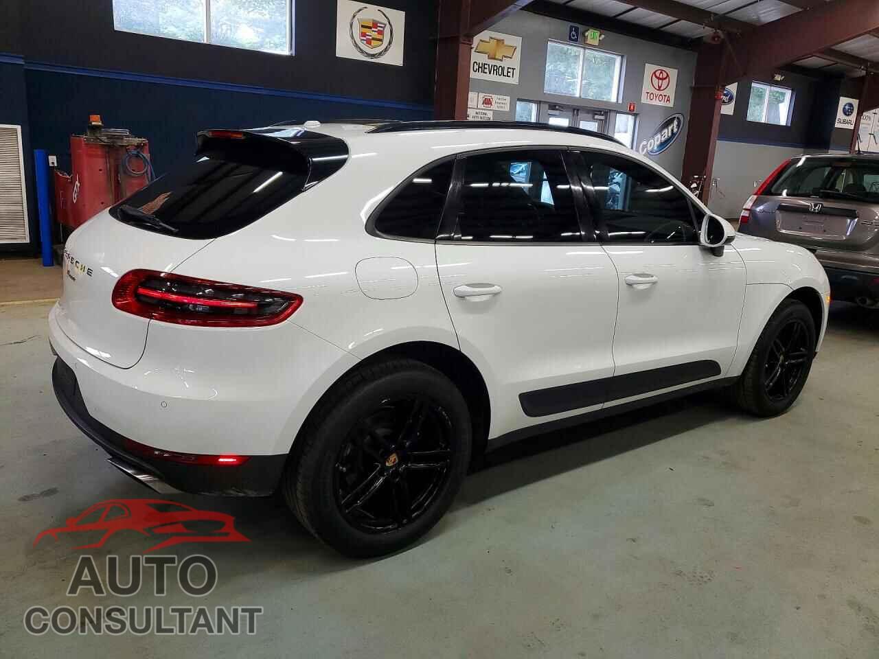 PORSCHE MACAN 2017 - WP1AA2A57HLB08065
